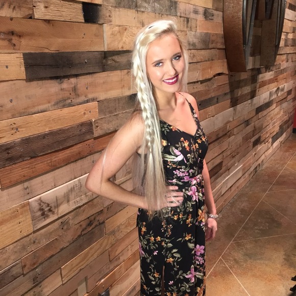 Meet your Posher, Gabrielle - Picture 1 of 1